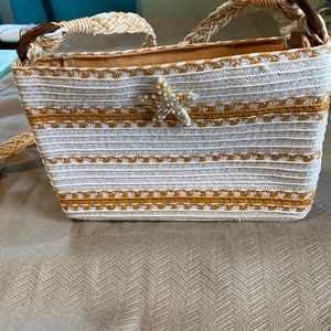 Cappelli crossbody straw , lined bag